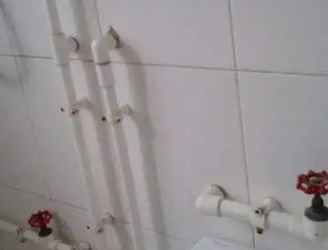 荣昌水管维修多少钱